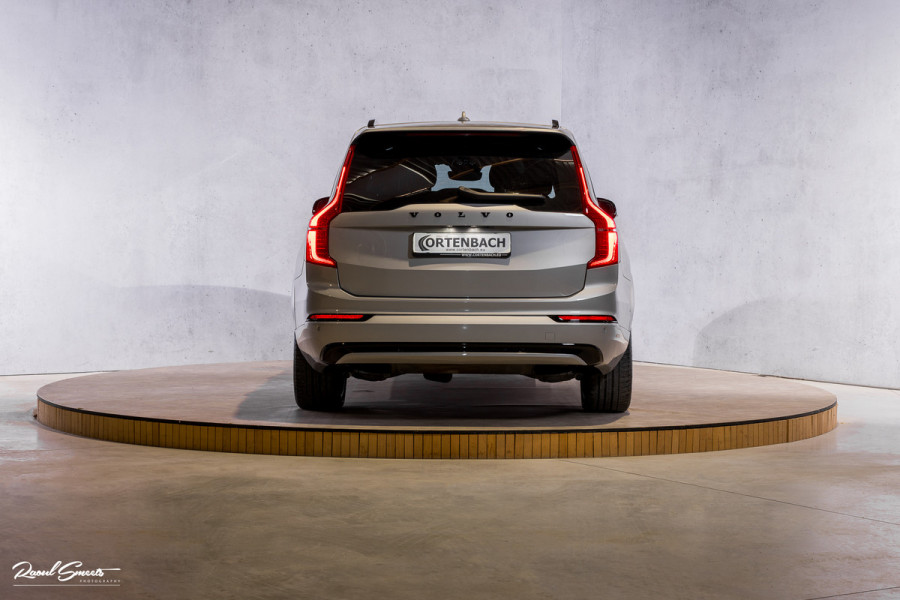 Volvo XC90 2.0 T8 Recharge AWD Ultimate Dark Long Range | Luchtvering | Panorama dak | Adaptieve cruise | Memory | Blis | 22 Inch |
