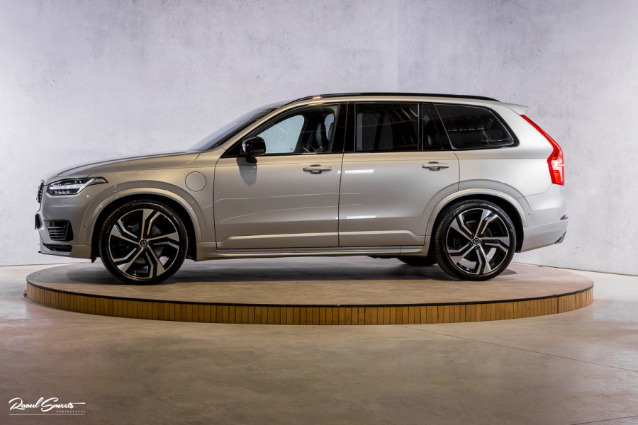 Volvo XC90 2.0 T8 Recharge AWD Ultimate Dark Long Range | Luchtvering | Panorama dak | Adaptieve cruise | Memory | Blis | 22 Inch |