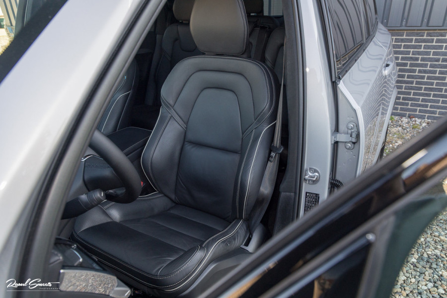 Volvo XC90 2.0 T8 Recharge AWD Ultimate Dark Long Range | Luchtvering | Panorama dak | Adaptieve cruise | Memory | Blis | 22 Inch |