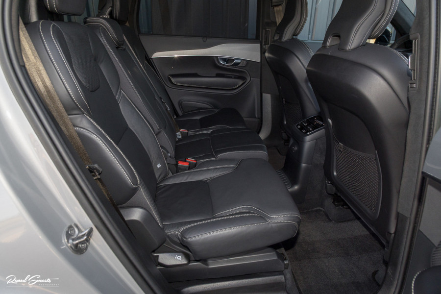 Volvo XC90 2.0 T8 Recharge AWD Ultimate Dark Long Range | Luchtvering | Panorama dak | Adaptieve cruise | Memory | Blis | 22 Inch |