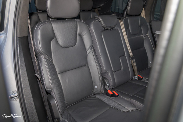 Volvo XC90 2.0 T8 Recharge AWD Ultimate Dark Long Range | Luchtvering | Panorama dak | Adaptieve cruise | Memory | Blis | 22 Inch |