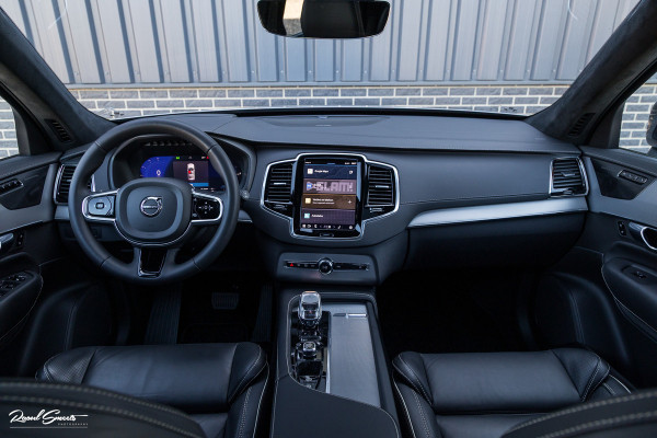 Volvo XC90 2.0 T8 Recharge AWD Ultimate Dark Long Range | Luchtvering | Panorama dak | Adaptieve cruise | Memory | Blis | 22 Inch |