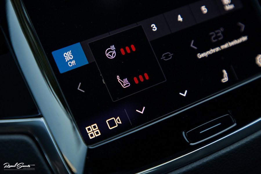 Volvo XC90 2.0 T8 Recharge AWD Ultimate Dark Long Range | Luchtvering | Panorama dak | Adaptieve cruise | Memory | Blis | 22 Inch |