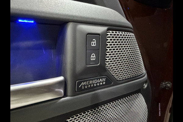 Land Rover Defender 130 3.0 P400 130 X 8P / Pano / Meridian / Stoelventilatie / Garantie tot 03-05-2029
