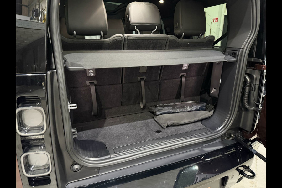 Land Rover Defender 130 3.0 P400 130 X 8P / Pano / Meridian / Stoelventilatie / Garantie tot 03-05-2029