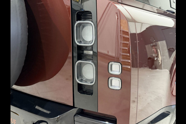 Land Rover Defender 130 3.0 P400 130 X 8P / Pano / Meridian / Stoelventilatie / Garantie tot 03-05-2029