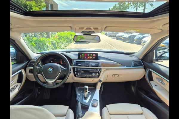 BMW 3-serie 320i Luxury Edition Individual Schuifdak Apple CarPlay Virtual dash Camera LED NAP 2e eigenaar 320i Luxury Edition