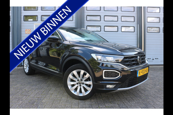 Volkswagen T-Roc 1.5 TSI Sport Autom Virtuel cockpit Xenon Navi Camera Bj:2021