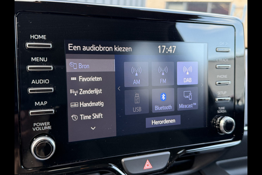 Toyota Yaris 1.5 Hybrid Dynamic | BSM | Dealer onderhouden | 10 jr GARANTIE | Rijklaar!!!