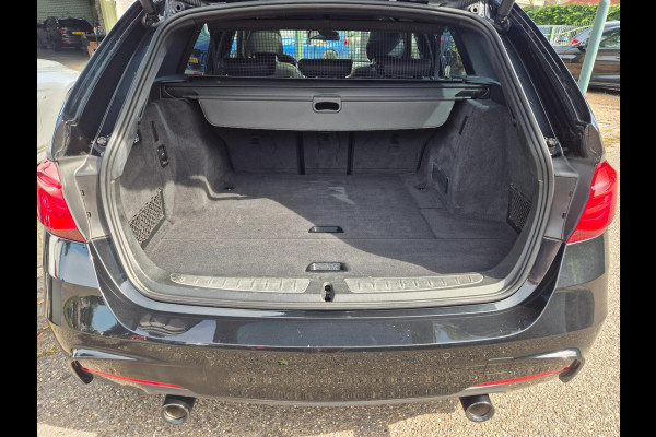 BMW 3 Serie Touring 320i M Sport Edition Panorama Apple CarPlay Camera Head UP Hifi 19inch NAP NL