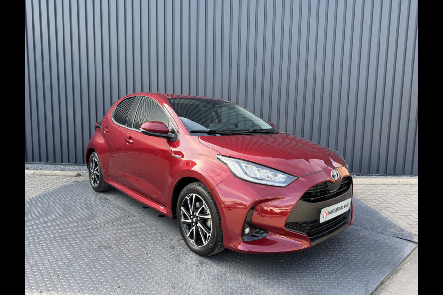Toyota Yaris 1.5 Hybrid Dynamic | BSM | Dealer onderhouden | 10 jr GARANTIE | Rijklaar!!!