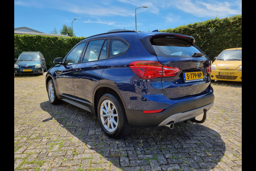 BMW X1 sDrive18i Executive ✅TREKHAAK ✅NIEUWE KOPPELING