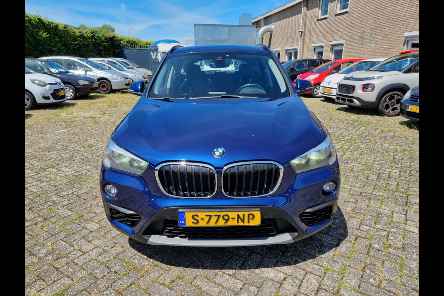 BMW X1 sDrive18i Executive ✅TREKHAAK ✅NIEUWE KOPPELING