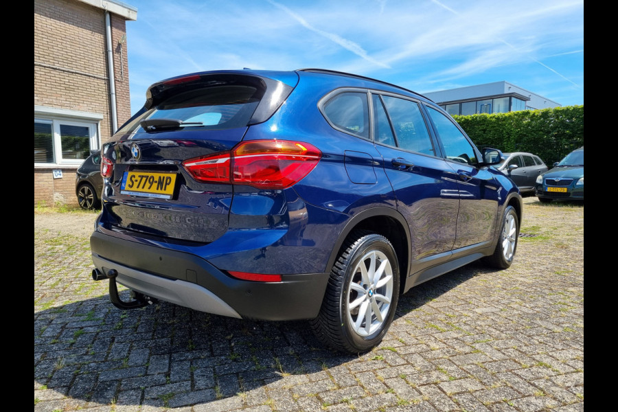 BMW X1 sDrive18i Executive ✅TREKHAAK ✅NIEUWE KOPPELING