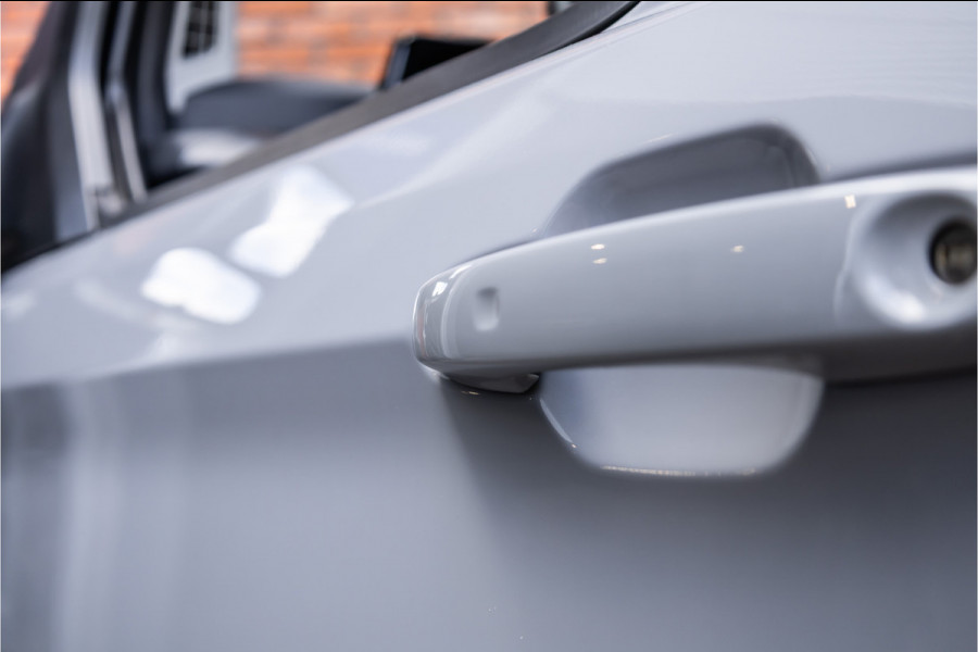 Ford Transit Custom 320 2.0 TDCI L2H1 DC | Dubbel Cabine | L+R Schuifdeur | 5-Zitter | Camera | CarPlay | Lane Assist | PDC V+A | Raptor Edition | Verlengde fabrieksgarantie tot 12-2029