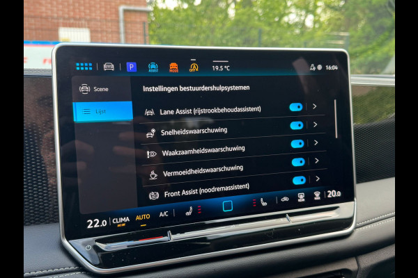 Volkswagen Tiguan 1.5 eTSI DSG LIFE GOAL 360CAMERA/TREKHAAK/NAVI/SFEERVERL