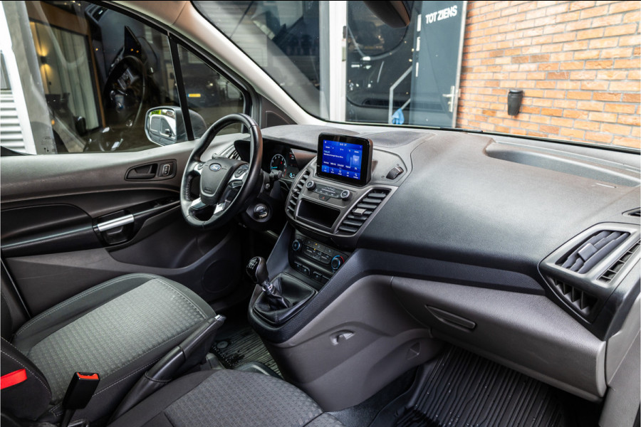 Ford Transit Connect 1.0 Ecoboost 100 PK | Navigatie | Camera | CarPlay | Cruise control | 3-Zitter | MF Stuur | Nieuwe APK | Dealer onderhouden | Benzine | Euro 6