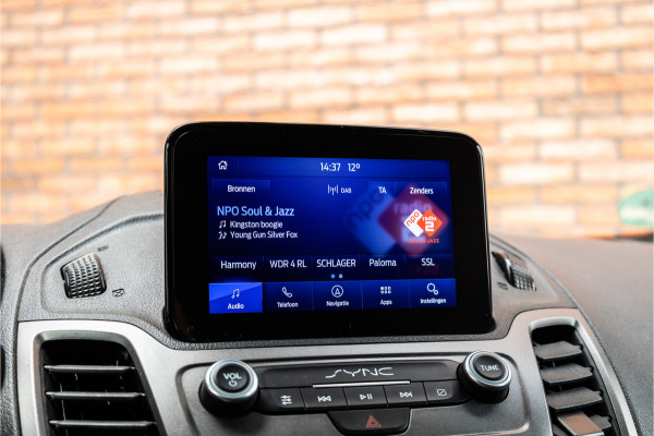 Ford Transit Connect 1.0 Ecoboost 100 PK | Navigatie | Camera | CarPlay | Cruise control | 3-Zitter | MF Stuur | Nieuwe APK | Dealer onderhouden | Benzine | Euro 6