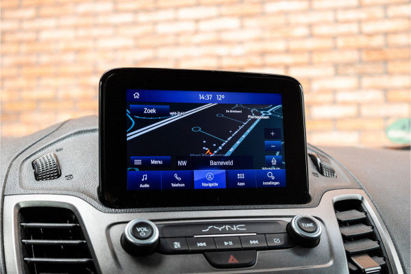Ford Transit Connect 1.0 Ecoboost 100 PK | Navigatie | Camera | CarPlay | Cruise control | 3-Zitter | MF Stuur | Nieuwe APK | Dealer onderhouden | Benzine | Euro 6