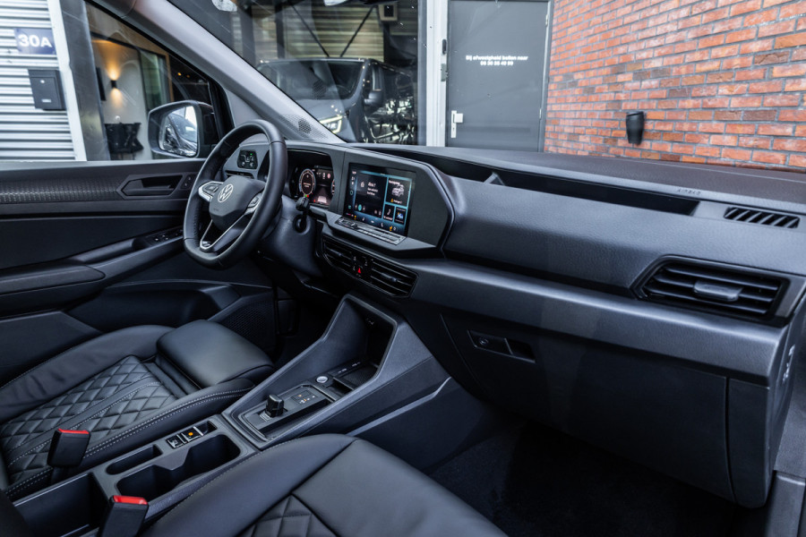 Volkswagen Caddy Cargo 2.0 TDI DSG | L+R Schuifdeur | ACC | Side Assist | Lane Assist | Virtual Cockpit | Camera | CarPlay | Stoelverwarming | LED Koplampen | Sidebars | DAB | Fabrieksgarantie | Facelift model | BPM Vrij