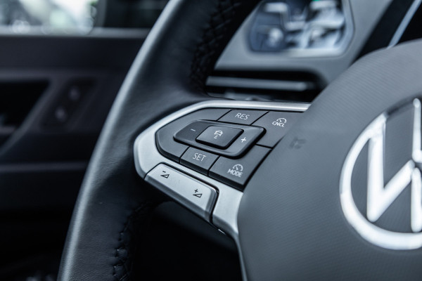 Volkswagen Caddy Cargo 2.0 TDI DSG | L+R Schuifdeur | ACC | Side Assist | Lane Assist | Virtual Cockpit | Camera | CarPlay | Stoelverwarming | LED Koplampen | Sidebars | DAB | Fabrieksgarantie | Facelift model | BPM Vrij