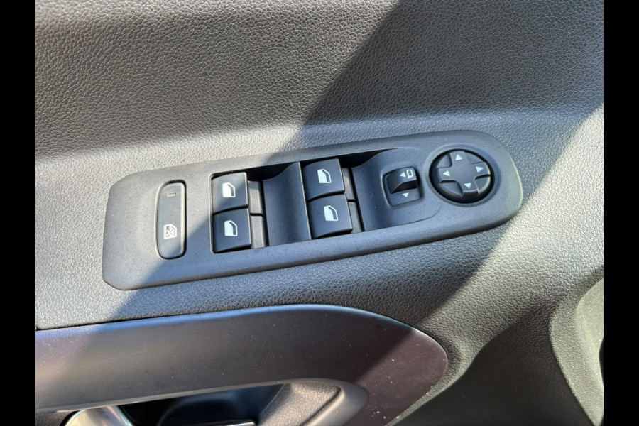 Peugeot Rifter Long 1.2 Puretech Long L2 Allure 7 PERSOONS! TREKHAAK,STOELVERWARMING,BLACK-LINE!GARANTIE