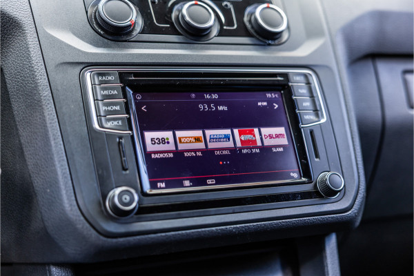 Volkswagen Caddy 2.0 TDI Exclusive 185 PK | Marge | BTW & BPM Vrij | Bi-Xenon | ACC | CarPlay | Navigatie | PDC | MF Stuur | Trekhaak | Nieuwe APK | Alarm | Schroefset | Spoilerkit | Dealer onderhouden