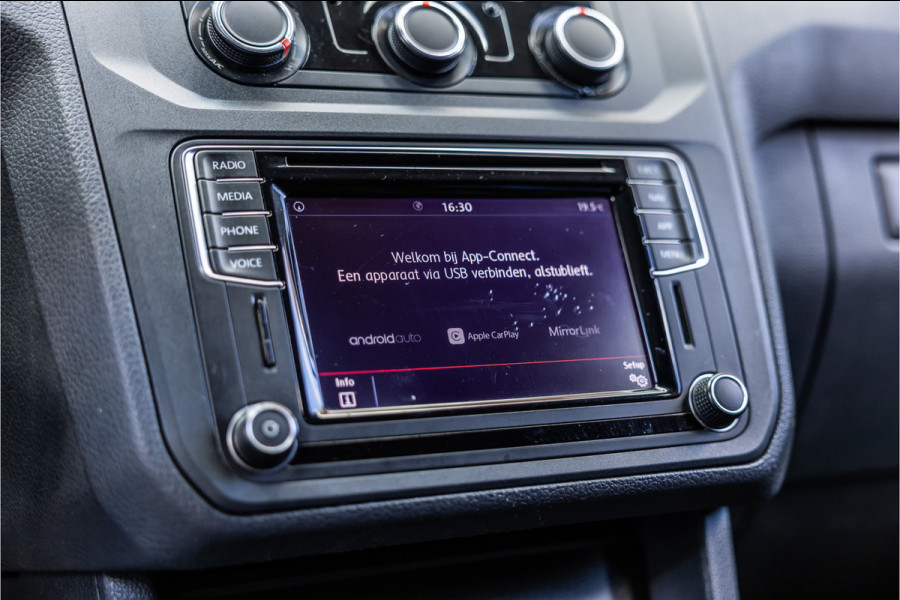 Volkswagen Caddy 2.0 TDI Exclusive 185 PK | Marge | BTW & BPM Vrij | Bi-Xenon | ACC | CarPlay | Navigatie | PDC | MF Stuur | Trekhaak | Nieuwe APK | Alarm | Schroefset | Spoilerkit | Dealer onderhouden