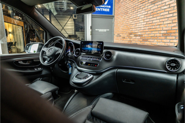 Mercedes-Benz V-Klasse 300d DC | AMG | 4-Matic | 360 Camera | Stoelventilatie | CarPlay | Navigatie | Lederen bekleding | Elek schuifdeuren | LED koplampen | Elek achterklep | DAB | V300 | V300d | Nieuwe APK | Dealer onderhouden