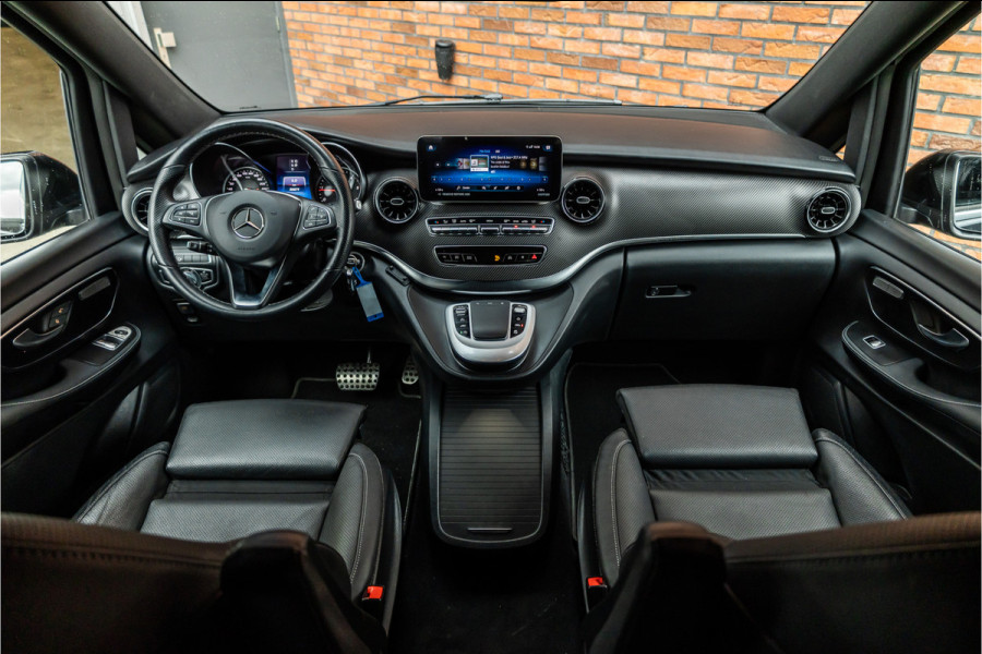 Mercedes-Benz V-Klasse 300d DC | AMG | 4-Matic | 360 Camera | Stoelventilatie | CarPlay | Navigatie | Lederen bekleding | Elek schuifdeuren | LED koplampen | Elek achterklep | DAB | V300 | V300d | Nieuwe APK | Dealer onderhouden