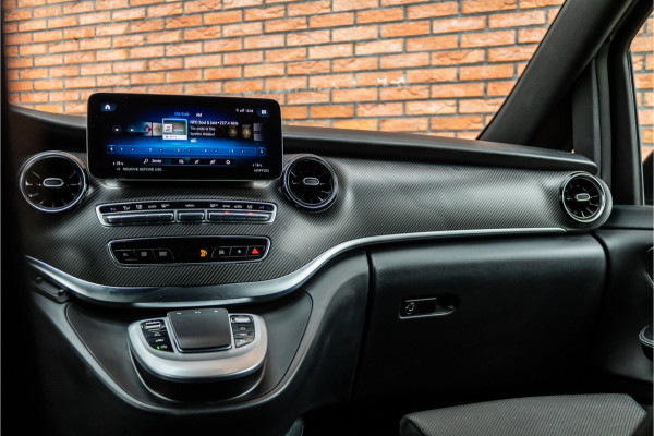 Mercedes-Benz V-Klasse 300d DC | AMG | 4-Matic | 360 Camera | Stoelventilatie | CarPlay | Navigatie | Lederen bekleding | Elek schuifdeuren | LED koplampen | Elek achterklep | DAB | V300 | V300d | Nieuwe APK | Dealer onderhouden