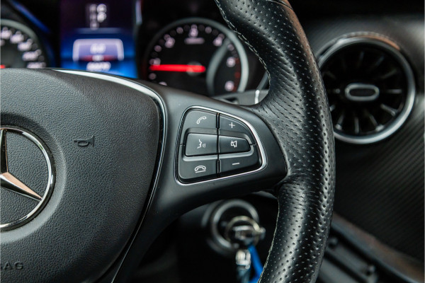 Mercedes-Benz V-Klasse 300d DC | AMG | 4-Matic | 360 Camera | Stoelventilatie | CarPlay | Navigatie | Lederen bekleding | Elek schuifdeuren | LED koplampen | Elek achterklep | DAB | V300 | V300d | Nieuwe APK | Dealer onderhouden