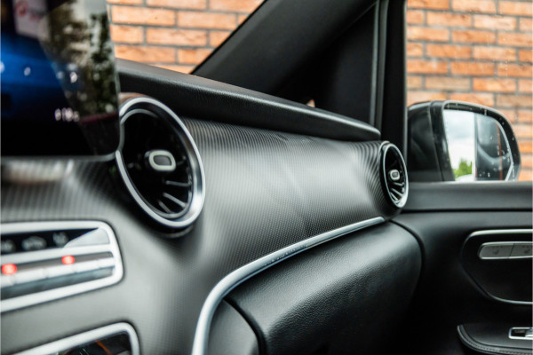 Mercedes-Benz V-Klasse 300d DC | AMG | 4-Matic | 360 Camera | Stoelventilatie | CarPlay | Navigatie | Lederen bekleding | Elek schuifdeuren | LED koplampen | Elek achterklep | DAB | V300 | V300d | Nieuwe APK | Dealer onderhouden
