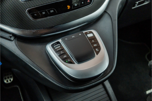 Mercedes-Benz V-Klasse 300d DC | AMG | 4-Matic | 360 Camera | Stoelventilatie | CarPlay | Navigatie | Lederen bekleding | Elek schuifdeuren | LED koplampen | Elek achterklep | DAB | V300 | V300d | Nieuwe APK | Dealer onderhouden
