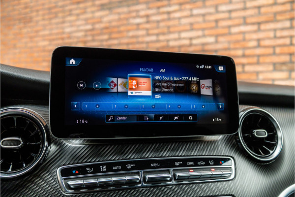 Mercedes-Benz V-Klasse 300d DC | AMG | 4-Matic | 360 Camera | Stoelventilatie | CarPlay | Navigatie | Lederen bekleding | Elek schuifdeuren | LED koplampen | Elek achterklep | DAB | V300 | V300d | Nieuwe APK | Dealer onderhouden