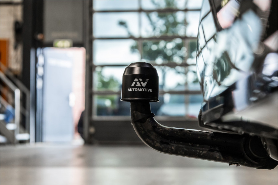Mercedes-Benz V-Klasse 300d DC | AMG | 4-Matic | 360 Camera | Stoelventilatie | CarPlay | Navigatie | Lederen bekleding | Elek schuifdeuren | LED koplampen | Elek achterklep | DAB | V300 | V300d | Nieuwe APK | Dealer onderhouden