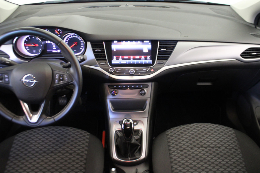 Opel Astra 1.4 Black Edition