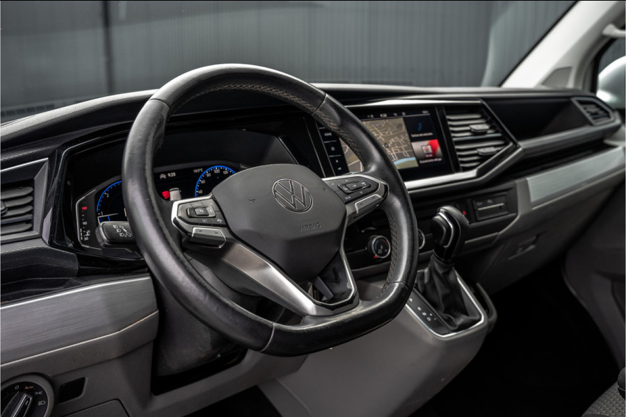 Volkswagen Transporter T6.1 Bulli 2.0 TDI L1H1 | Virtual cockpit | Automaat | 150 PK | 3-Zits | 1e Eigenaar | LED | Camera | Carplay | PDC | Zijschuifdeur R+L | T