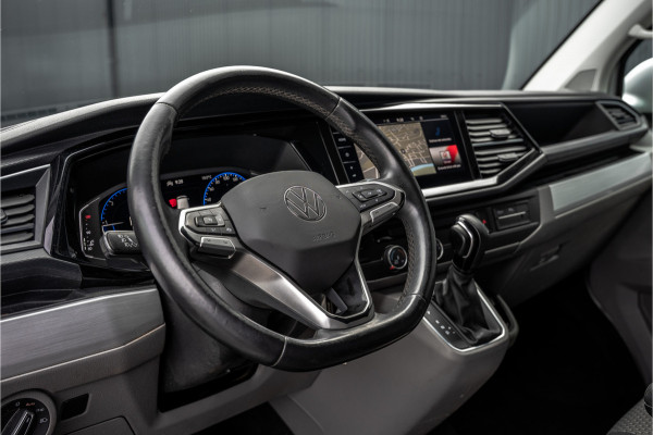 Volkswagen Transporter T6.1 Bulli 2.0 TDI L1H1 | Virtual cockpit | Automaat | 150 PK | 3-Zits | 1e Eigenaar | LED | Camera | Carplay | PDC | Zijschuifdeur R+L | T