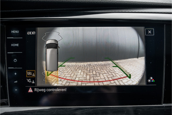 Volkswagen Transporter T6.1 Bulli 2.0 TDI L1H1 | Virtual cockpit | Automaat | 150 PK | 3-Zits | 1e Eigenaar | LED | Camera | Carplay | PDC | Zijschuifdeur R+L | T