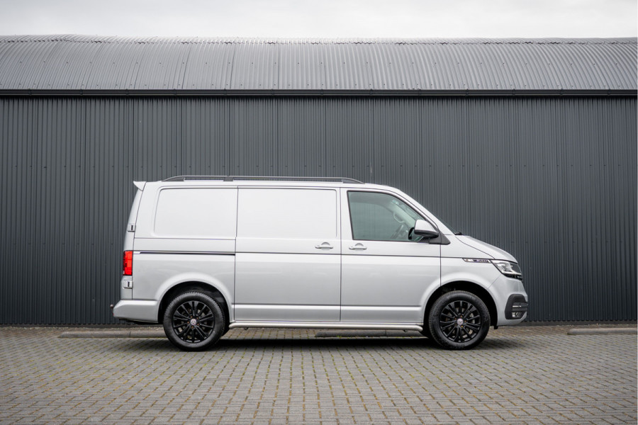 Volkswagen Transporter T6.1 Bulli 2.0 TDI L1H1 | Virtual cockpit | Automaat | 150 PK | 3-Zits | 1e Eigenaar | LED | Camera | Carplay | PDC | Zijschuifdeur R+L | T