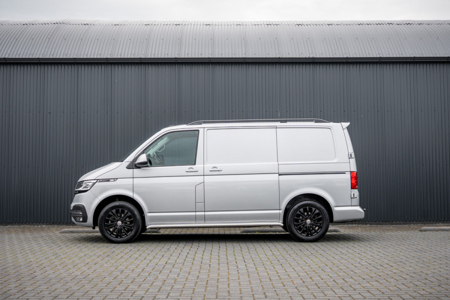 Volkswagen Transporter T6.1 Bulli 2.0 TDI L1H1 | Virtual cockpit | Automaat | 150 PK | 3-Zits | 1e Eigenaar | LED | Camera | Carplay | PDC | Zijschuifdeur R+L | T