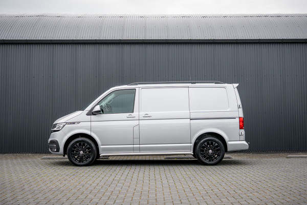 Volkswagen Transporter T6.1 Bulli 2.0 TDI L1H1 | Virtual cockpit | Automaat | 150 PK | 3-Zits | 1e Eigenaar | LED | Camera | Carplay | PDC | Zijschuifdeur R+L | T