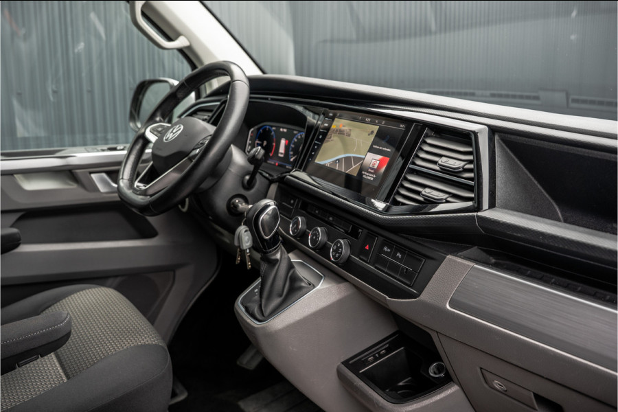 Volkswagen Transporter T6.1 Bulli 2.0 TDI L1H1 | Virtual cockpit | Automaat | 150 PK | 3-Zits | 1e Eigenaar | LED | Camera | Carplay | PDC | Zijschuifdeur R+L | T