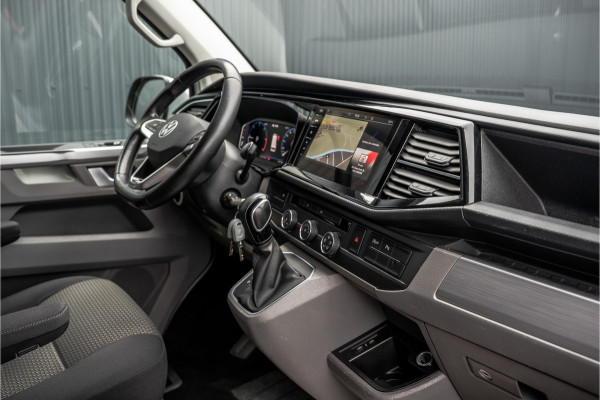 Volkswagen Transporter T6.1 Bulli 2.0 TDI L1H1 | Virtual cockpit | Automaat | 150 PK | 3-Zits | 1e Eigenaar | LED | Camera | Carplay | PDC | Zijschuifdeur R+L | T