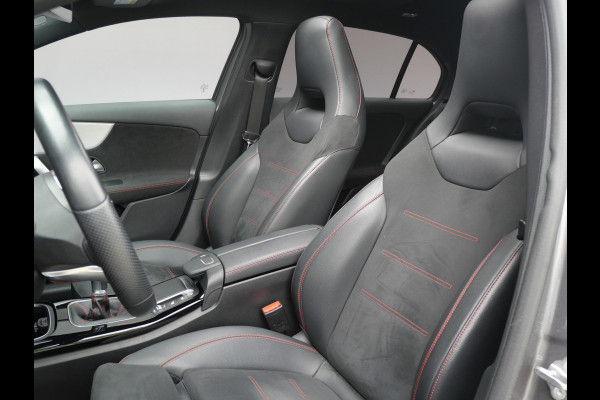 Mercedes-Benz A-Klasse 180 AMG | NIGHT PAKKET | PANORAMA | WIDESCREEN | MULTIBEAM | NL-AUTO!!