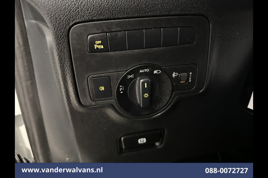 Mercedes-Benz Vito 114 CDI 136pk L2H1 Euro6 Airco | Navigatie | Camera | LM Velgen Cruisecontrol, Bumper in de kleur, Parkeersensoren, Achterklep, Stoelverwarming, Bijrijdersbank, Inrichting