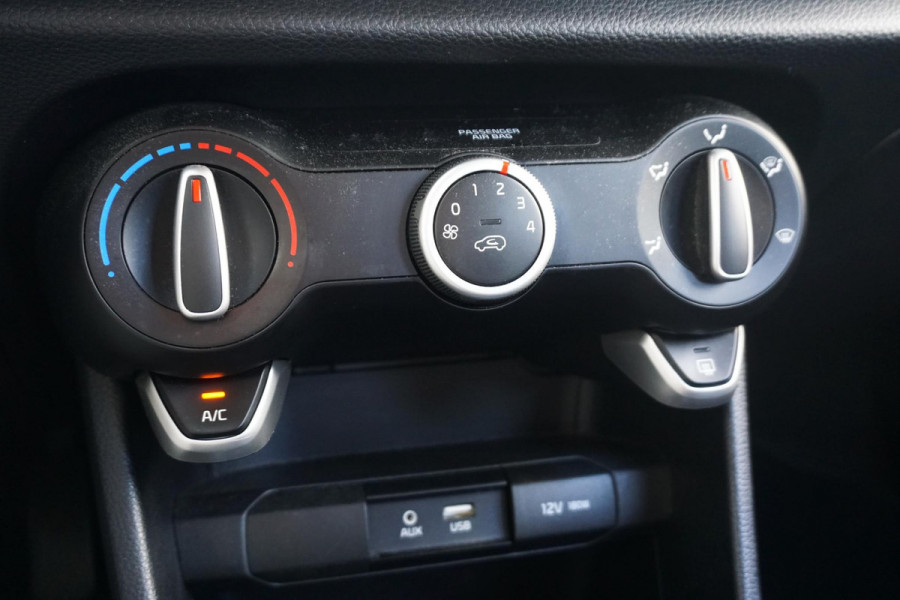 Kia Picanto 1.0 CVVT ComfortPlusLine Navigator/ Carplay/Camera