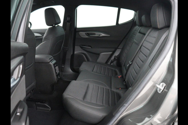 Alfa Romeo Tonale 1.3T PHEV TI | 280PK | SOH 99% | Trekhaak | Stoelverwarming | Adaptive cruise | Camera | Carplay | Matrix LED | Navigatie | Stuurverwarming | Climate control | Plug In