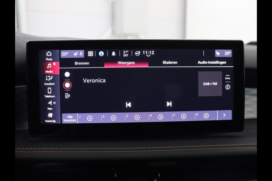 Alfa Romeo Tonale 1.3T PHEV TI | 280PK | SOH 99% | Trekhaak | Stoelverwarming | Adaptive cruise | Camera | Carplay | Matrix LED | Navigatie | Stuurverwarming | Climate control | Plug In